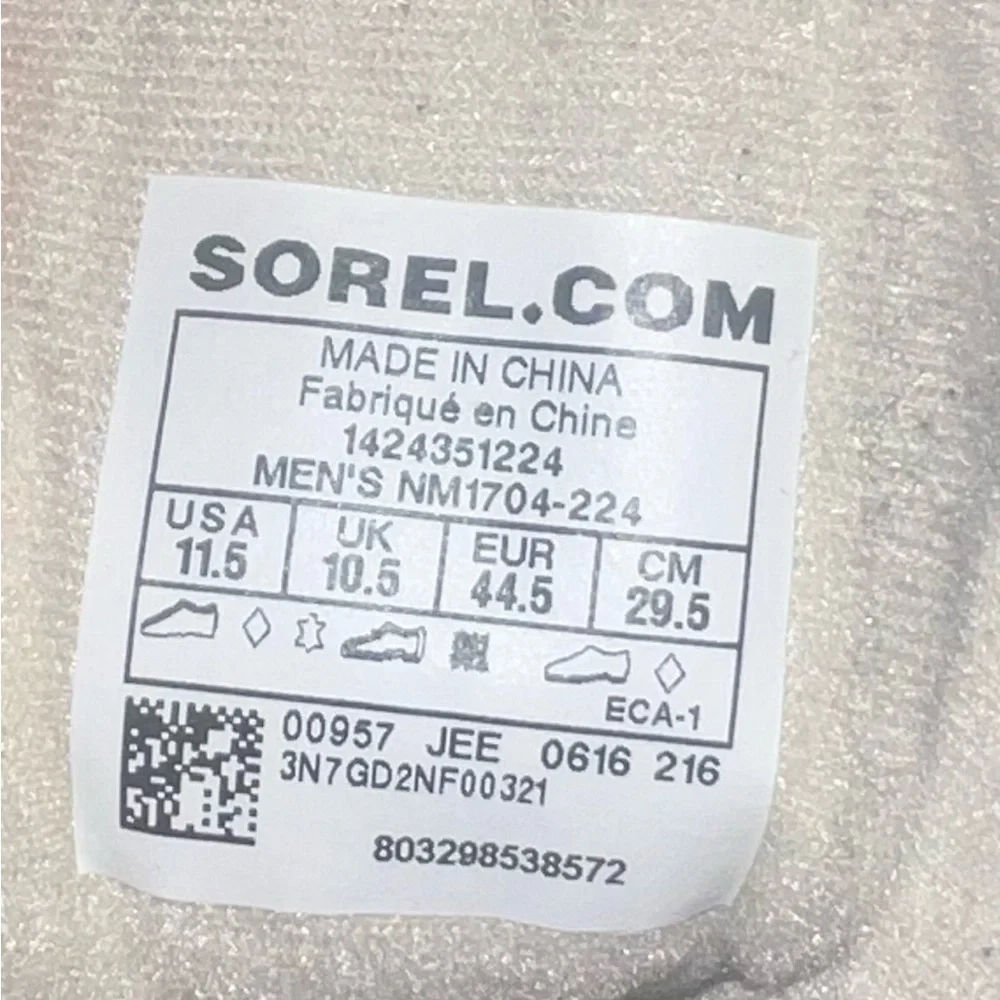 Sorel Men’s size 11.5 Cheyanne II waterproof insulated lace up boots snow